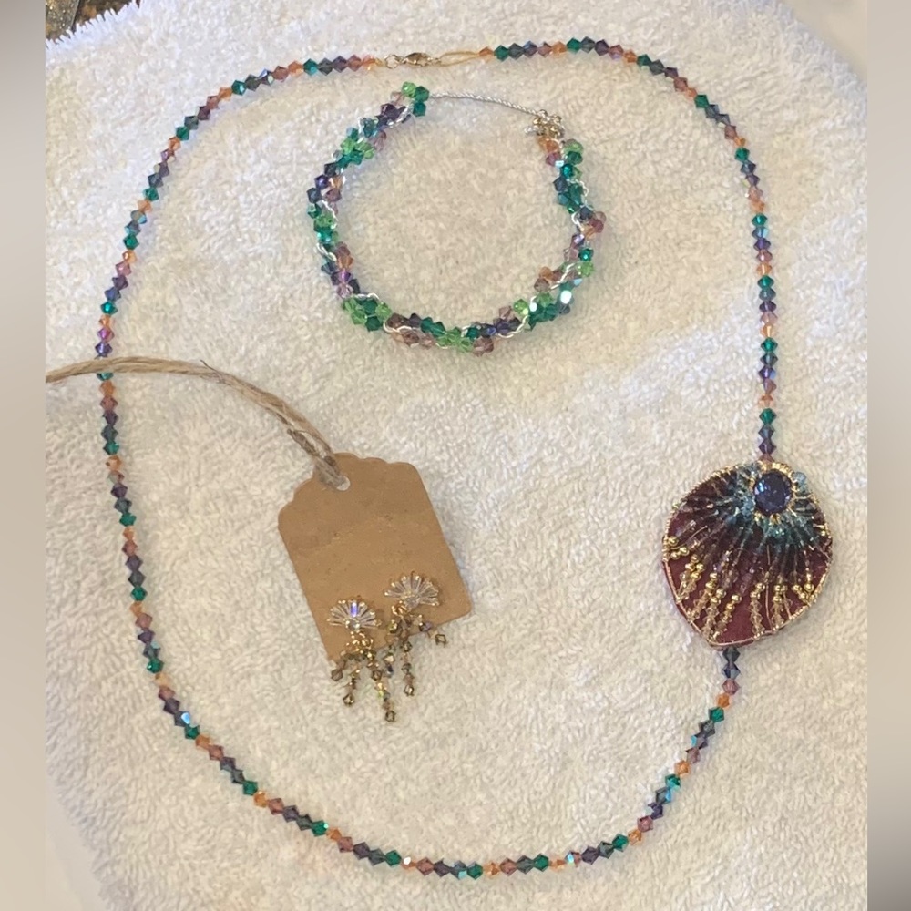 Necklace set
